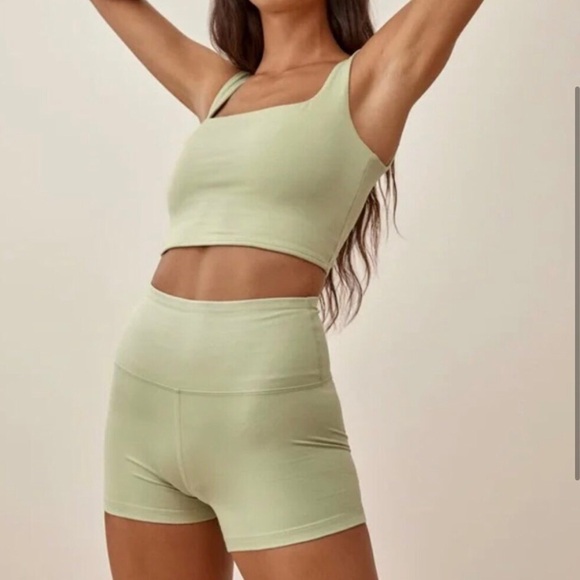 Reformation Pants - Reformation Ecostretch High Rise 3” Bike Short Limon